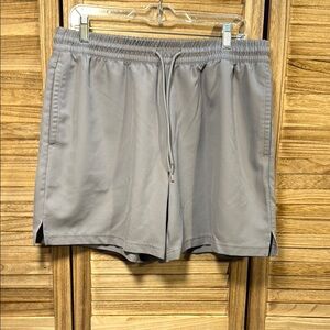 Xersion Shorts Men's Gray Pull String Size L